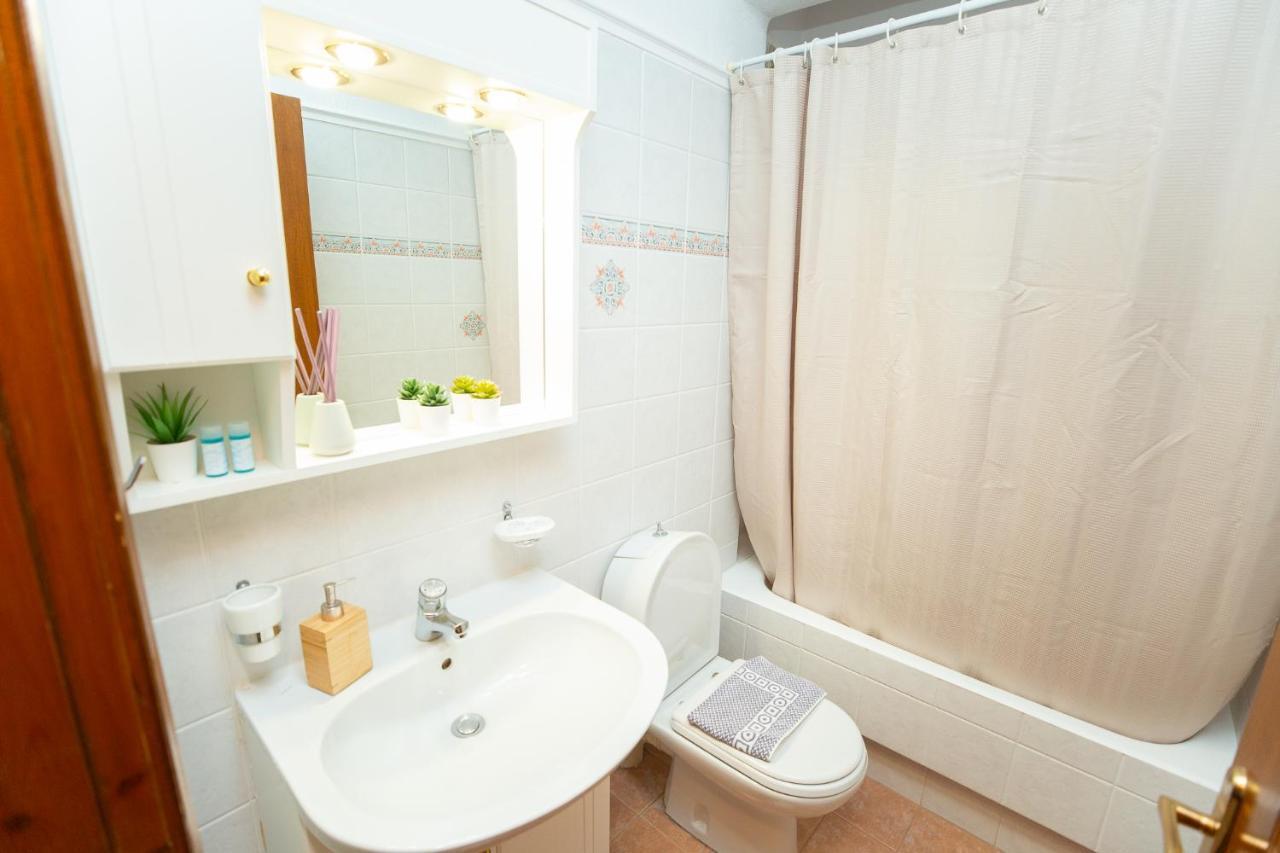 Apartment Kouros Delfi Esterno foto